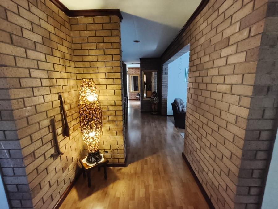 3 Bedroom Property for Sale in Mooinooi North West